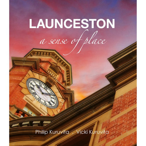 A photograph of Launceston's town clock.