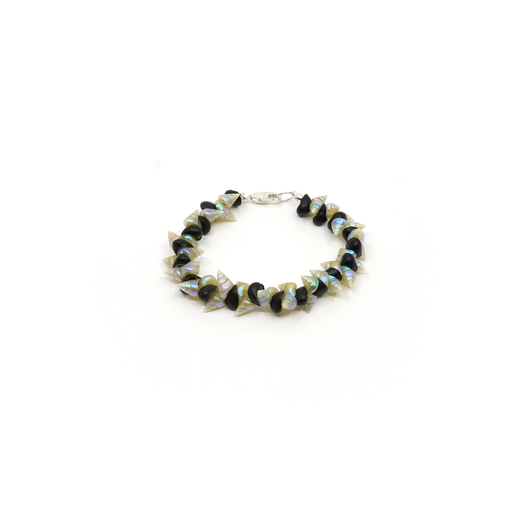 Maireener and black crow shell bracelet with silver clasp.